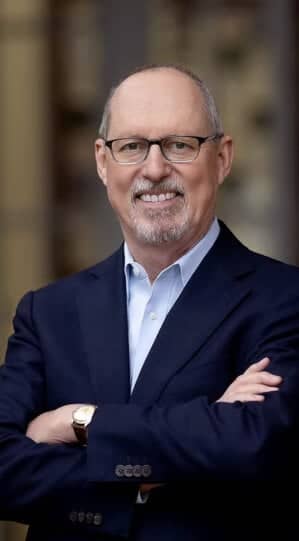 andrew swartz headshot