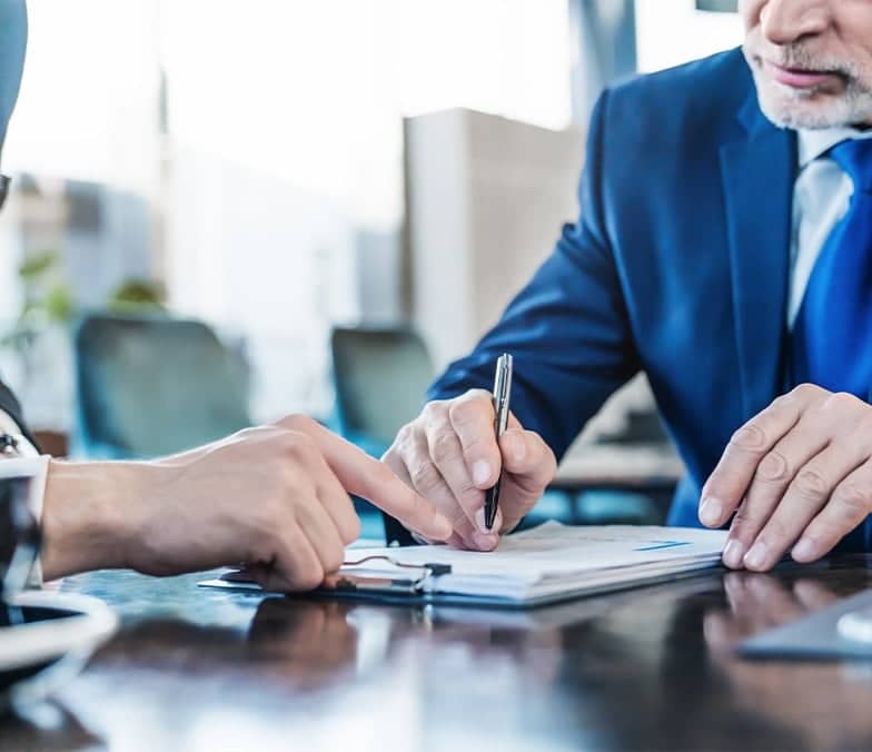 Common Mistakes to Avoid When Selling Your Business with a Sell-Side Advisor